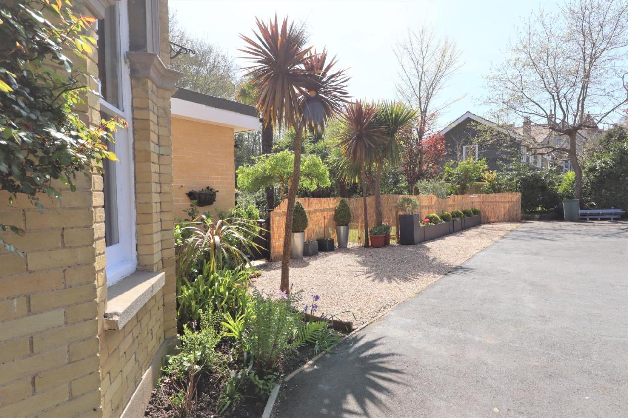 Foxhills Of Shanklin