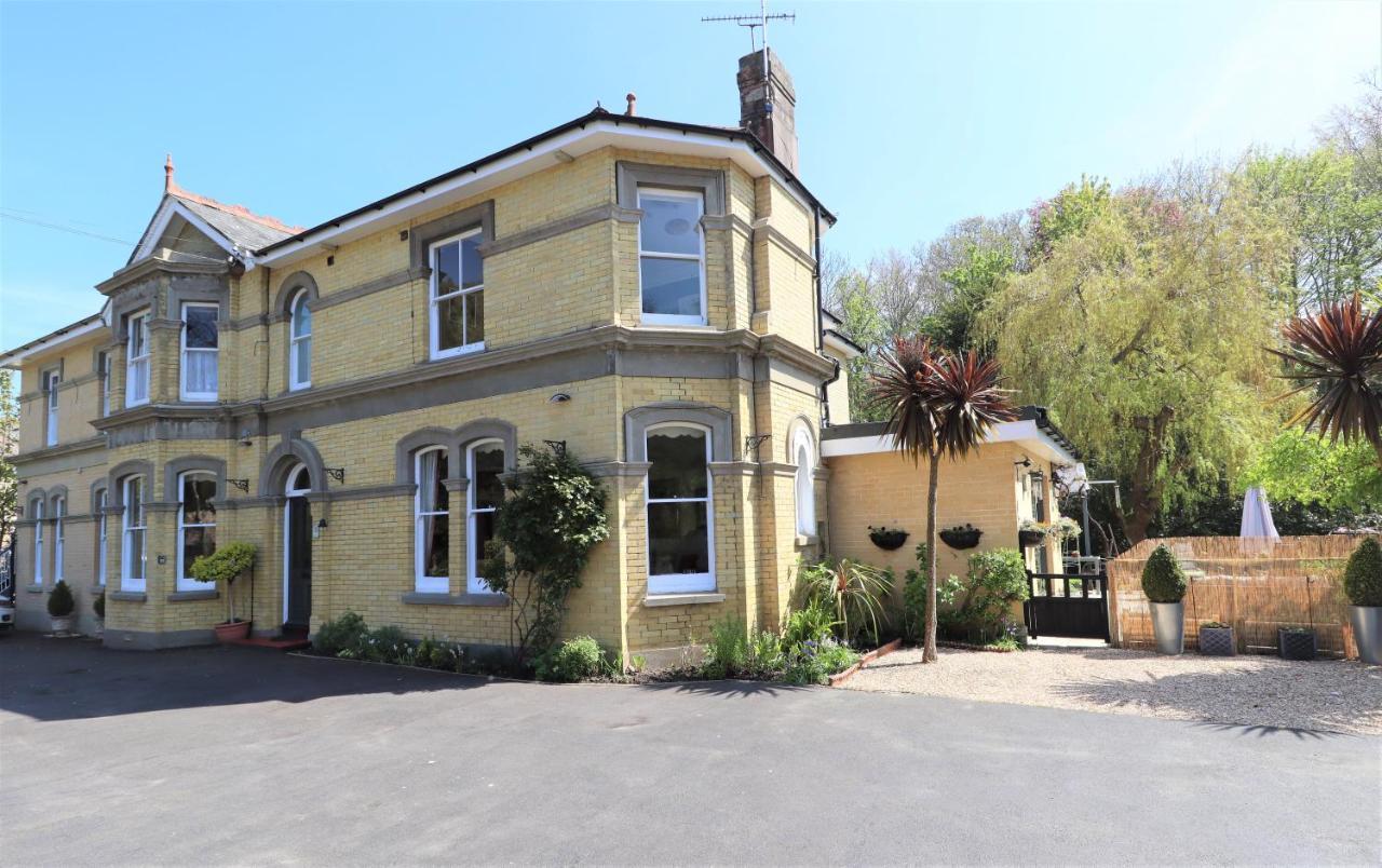 Foxhills Of 5* Shanklin