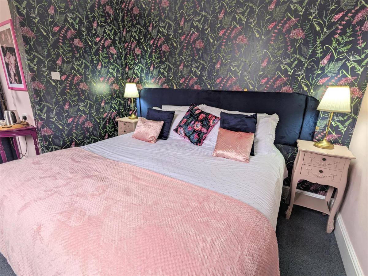 Foxhills Of Bed & Breakfast 5*
